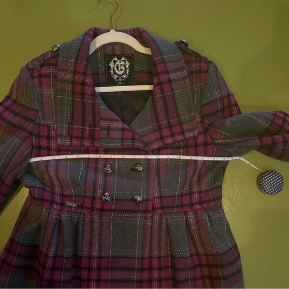 ♥️ G by Guess Pink & Gray Plaid Double-Breasted Coat — Size Medium - Picture 13 of 14